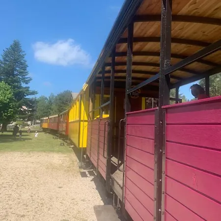 Le Chantoiseau Avec Terrasse Et Parking
